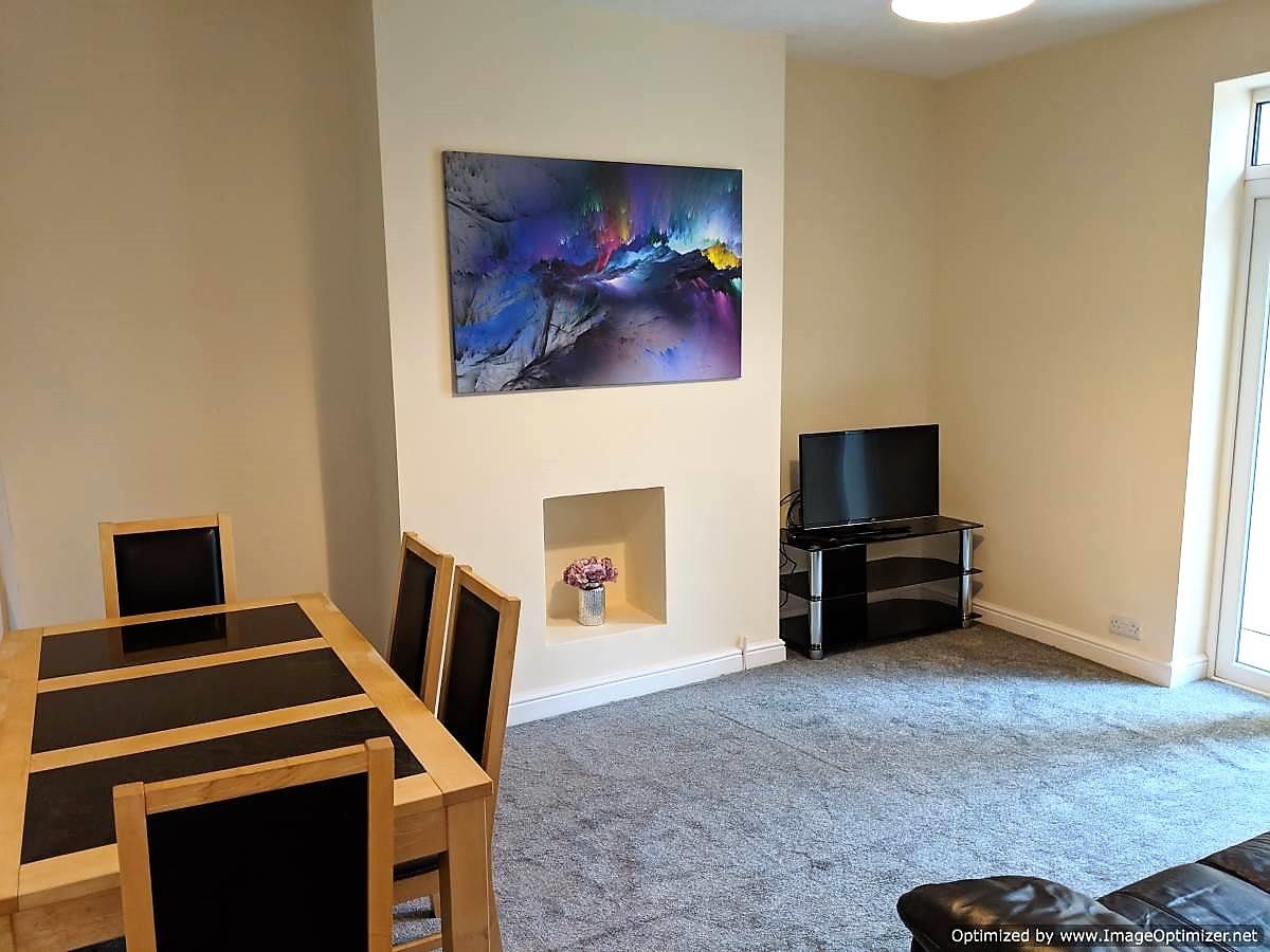 4 bed property in 15, Ruskin Road, Crewe
